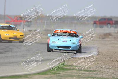 media/Oct-25-2025-CalClub SCCA (Sat) [[34c778dfbe]]/Group 4/Qualifying/